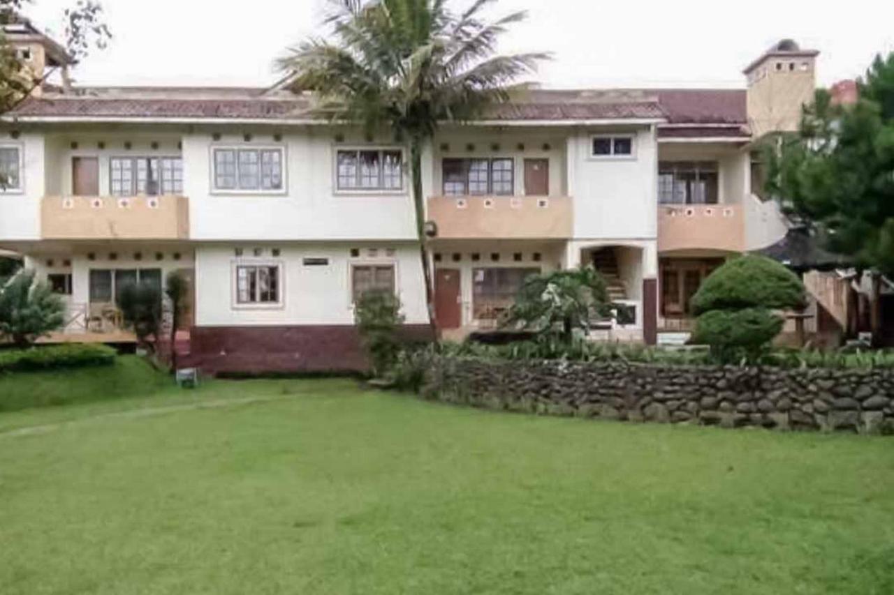 Hotel Puspa Sari Redpartner Ciater Dış mekan fotoğraf