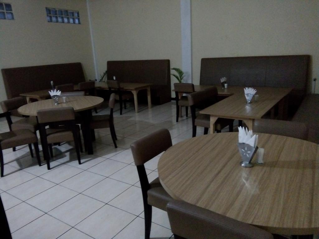 Hotel Puspa Sari Redpartner Ciater Dış mekan fotoğraf